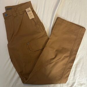 Duluth Trading Co Men's Brown Cargo Pants